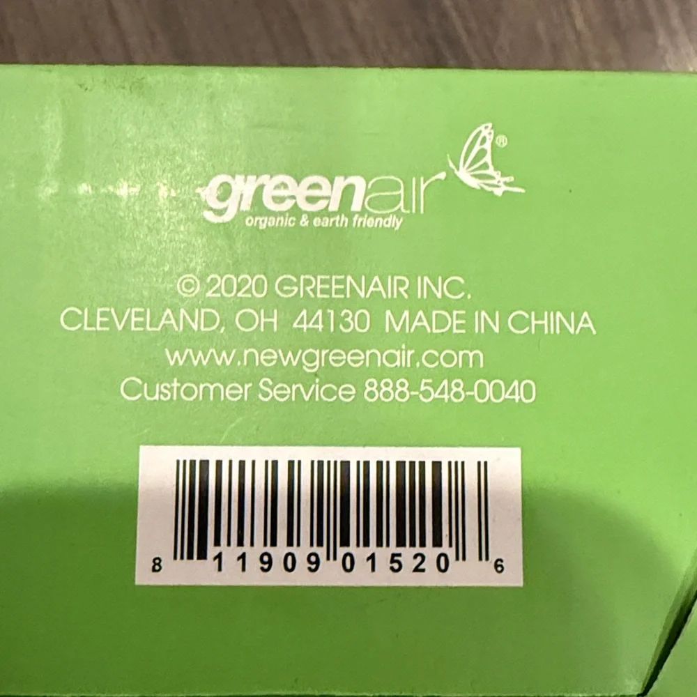 NWT green air Essential Oil Diffuser - Silver 7:13